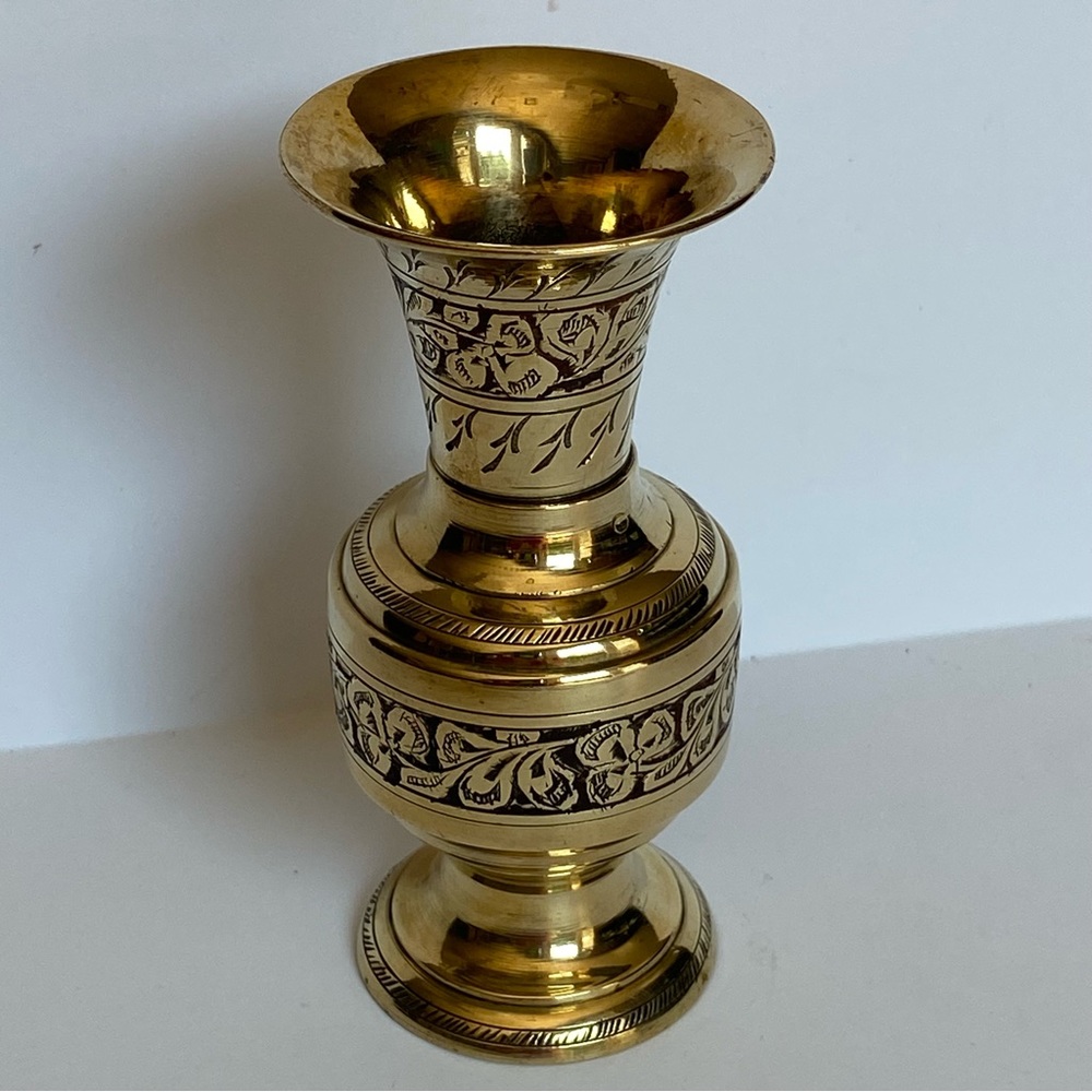 Vintage Brass Vase Etched India 5” Tall Metal Bud Flower Engraved Leaves Clovers